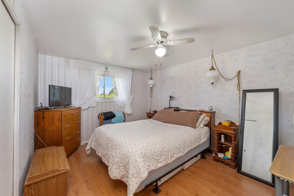 123 HANNA Crescent, Sarnia, Ontario, Canada