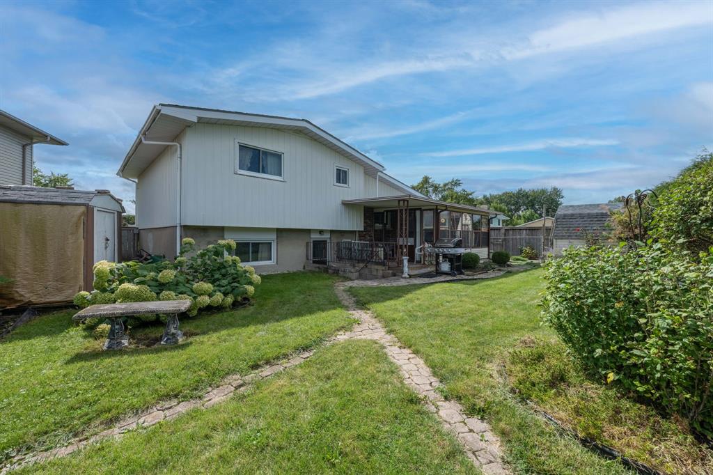 123 HANNA Crescent, Sarnia, Ontario, Canada