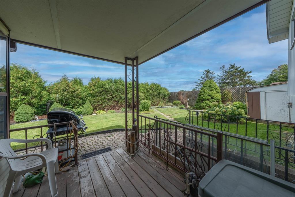 123 HANNA Crescent, Sarnia, Ontario, Canada