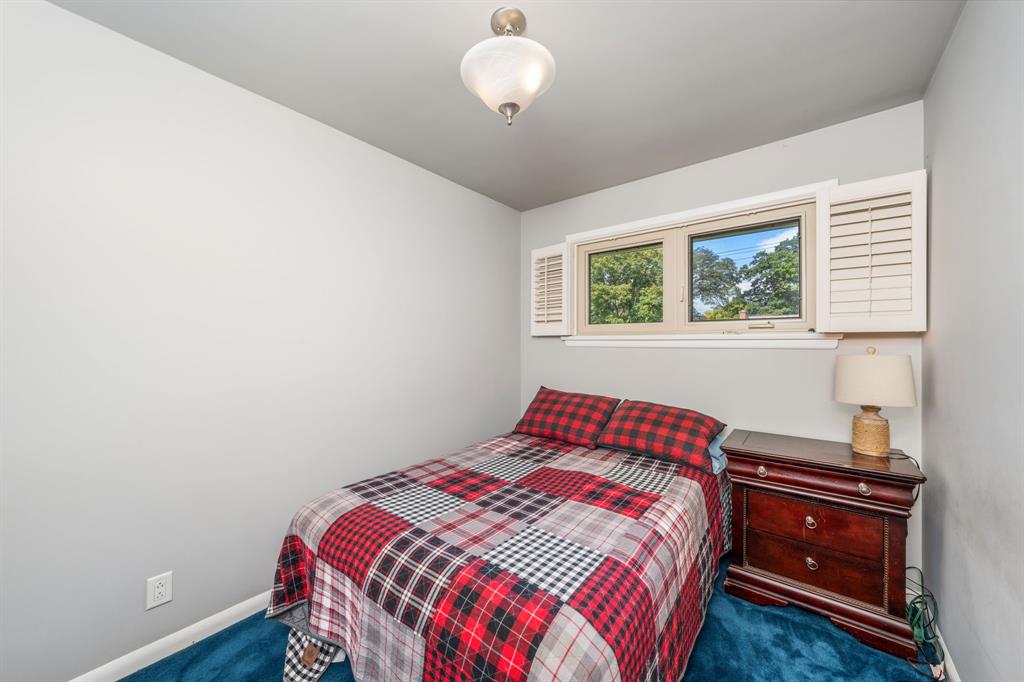 899 KEMSLEY Drive, Sarnia, Ontario, Canada
