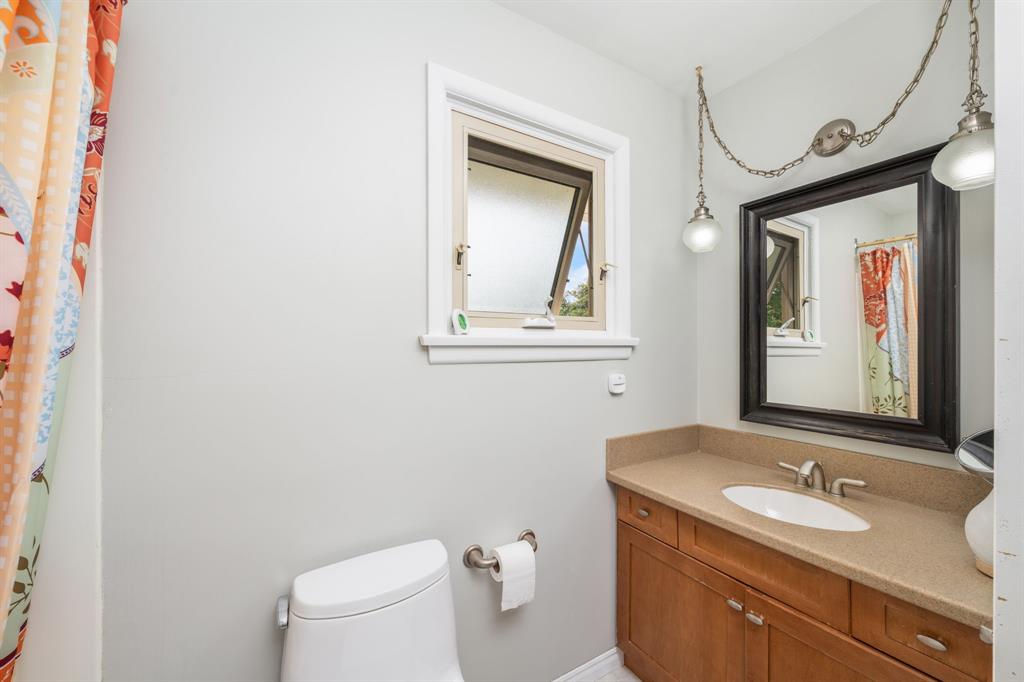 899 KEMSLEY Drive, Sarnia, Ontario, Canada
