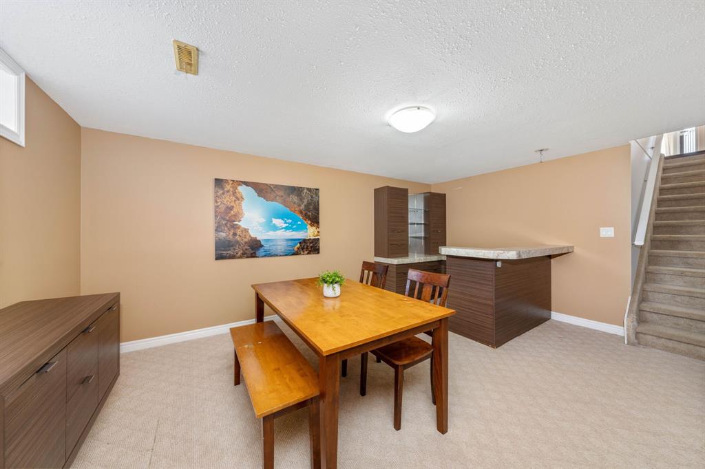 600 GRAYCLIFF Drive, Sarnia, Ontario, Canada