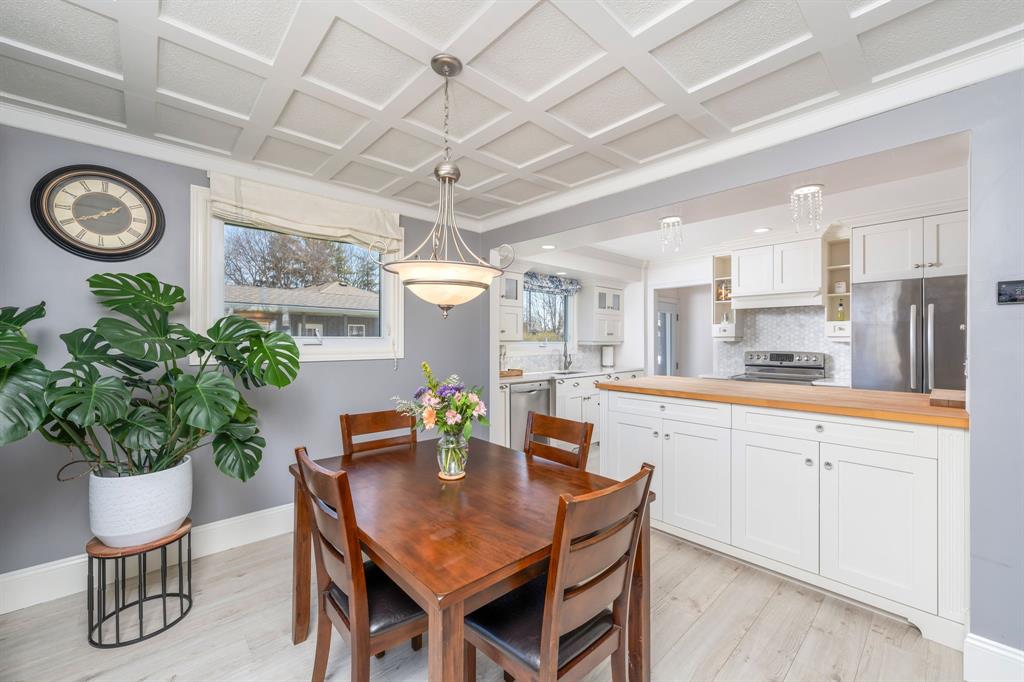 528 BENTINCK Drive, Sarnia, Ontario, Canada photo 7