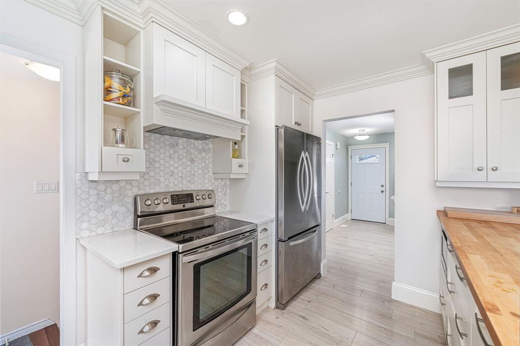 528 BENTINCK Drive, Sarnia, Ontario, Canada photo 9