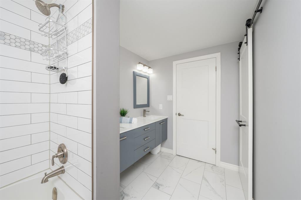 528 BENTINCK Drive, Sarnia, Ontario, Canada photo 18