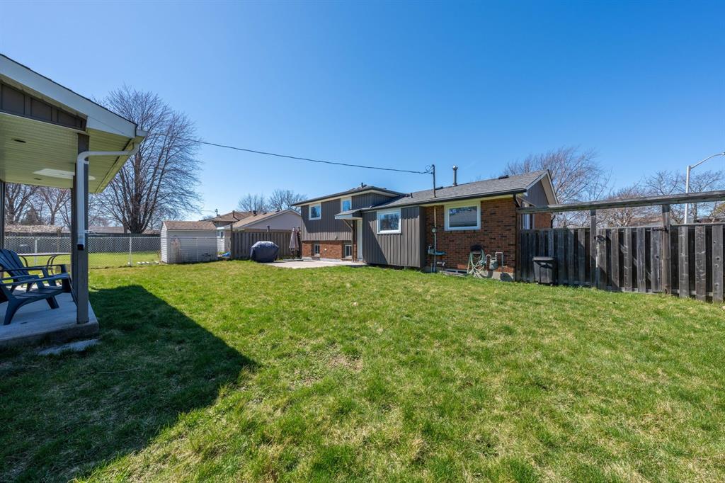 528 BENTINCK Drive, Sarnia, Ontario, Canada photo 31