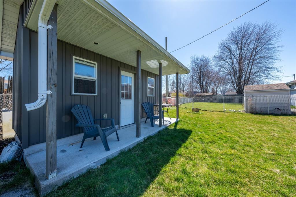 528 BENTINCK Drive, Sarnia, Ontario, Canada photo 32