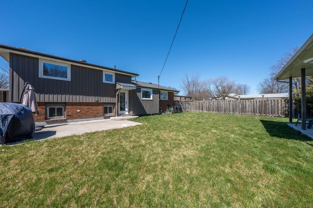 528 BENTINCK Drive, Sarnia, Ontario, Canada photo 38