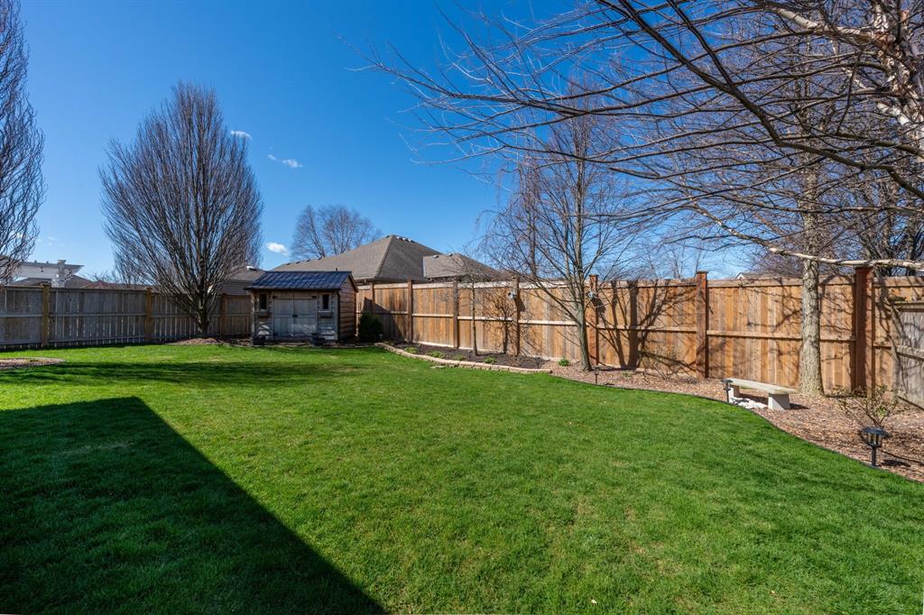 293 SAWGRASS Place, Sarnia, Ontario, Canada