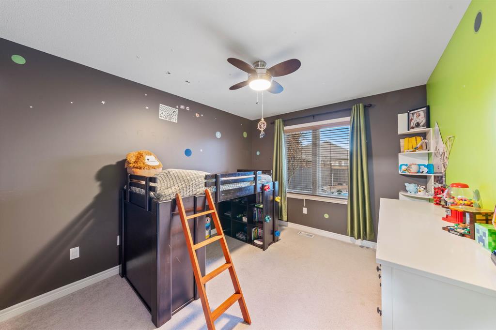 108 PAUL SLOGGETT Court, Sarnia, Ontario, Canada