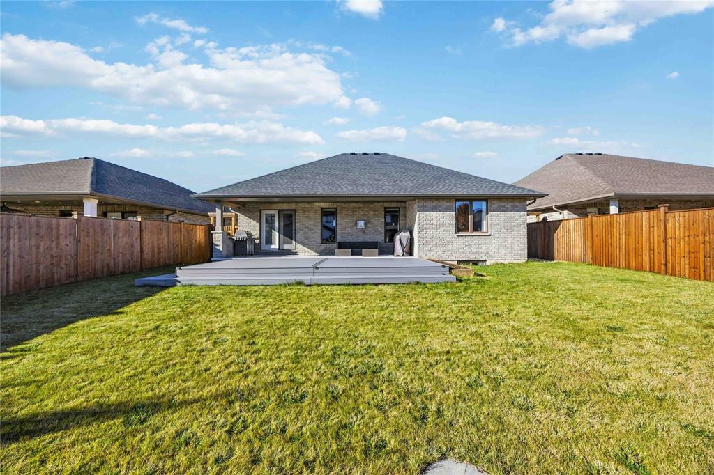 548 FRANCO Avenue, Sarnia, Ontario, Canada photo 28