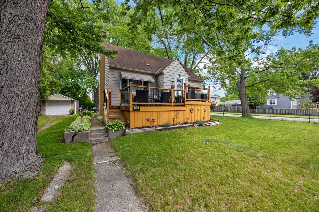 738 ELIZABETH Avenue, Sarnia, Ontario, Canada photo 6