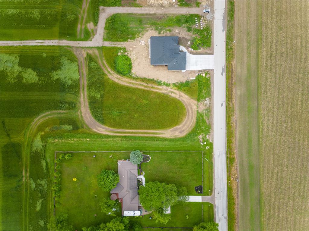 3781 QUEEN Street, Plympton-Wyoming, Ontario, Canada