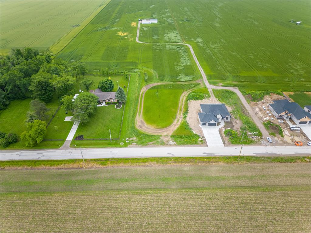 3781 QUEEN Street, Plympton-Wyoming, Ontario, Canada