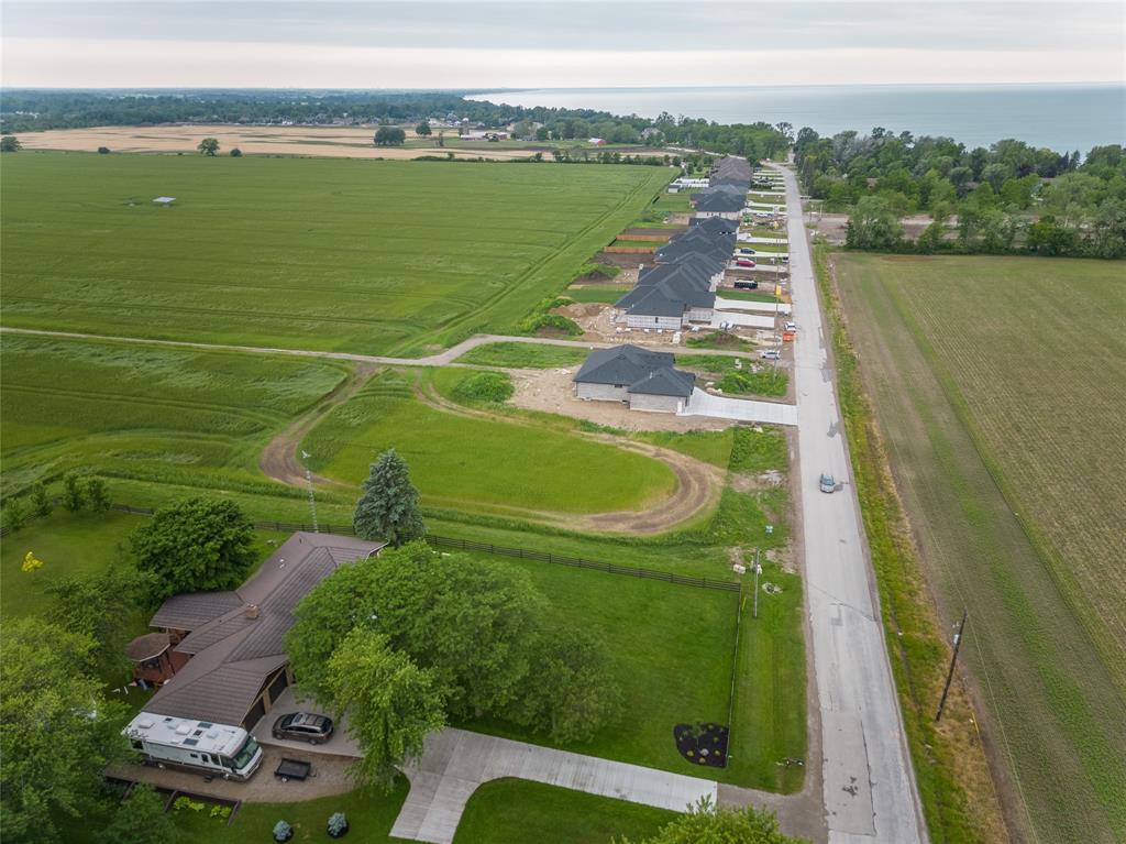 3781 QUEEN Street, Plympton-Wyoming, Ontario, Canada
