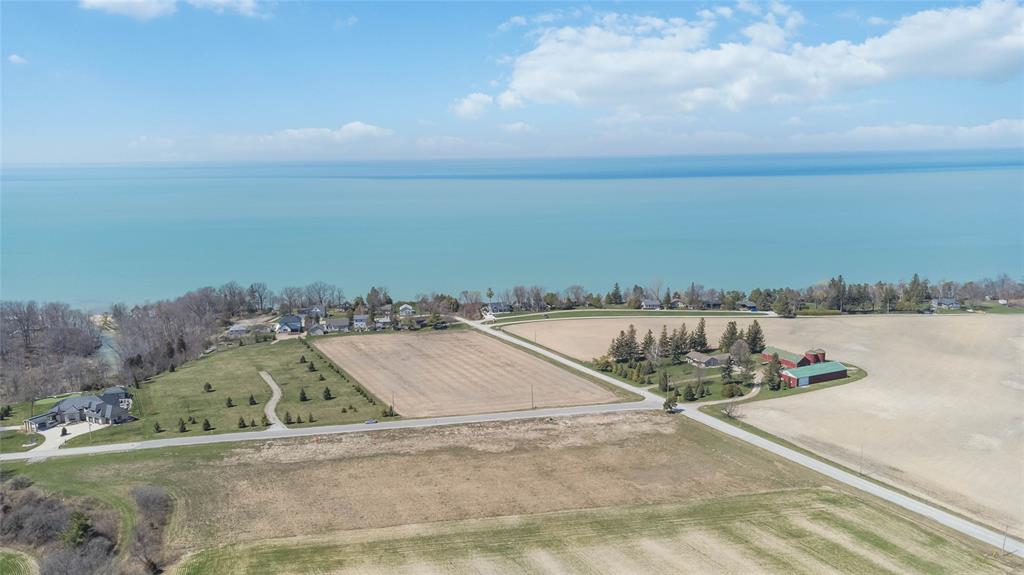 8166 HILLSBORO Road, Plympton-Wyoming, Ontario, Canada