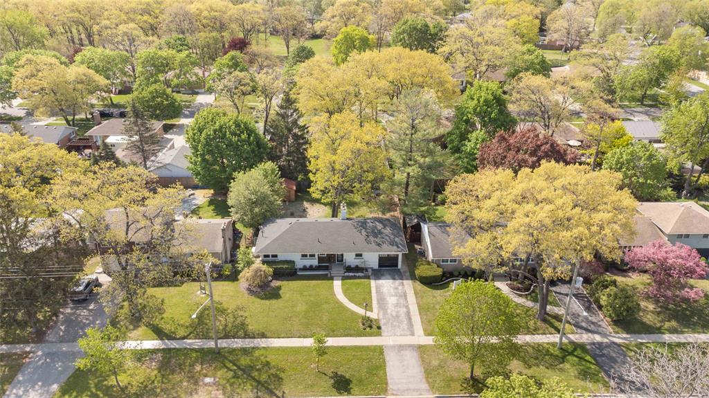 831 CATHCART Boulevard, Sarnia, Ontario, Canada
