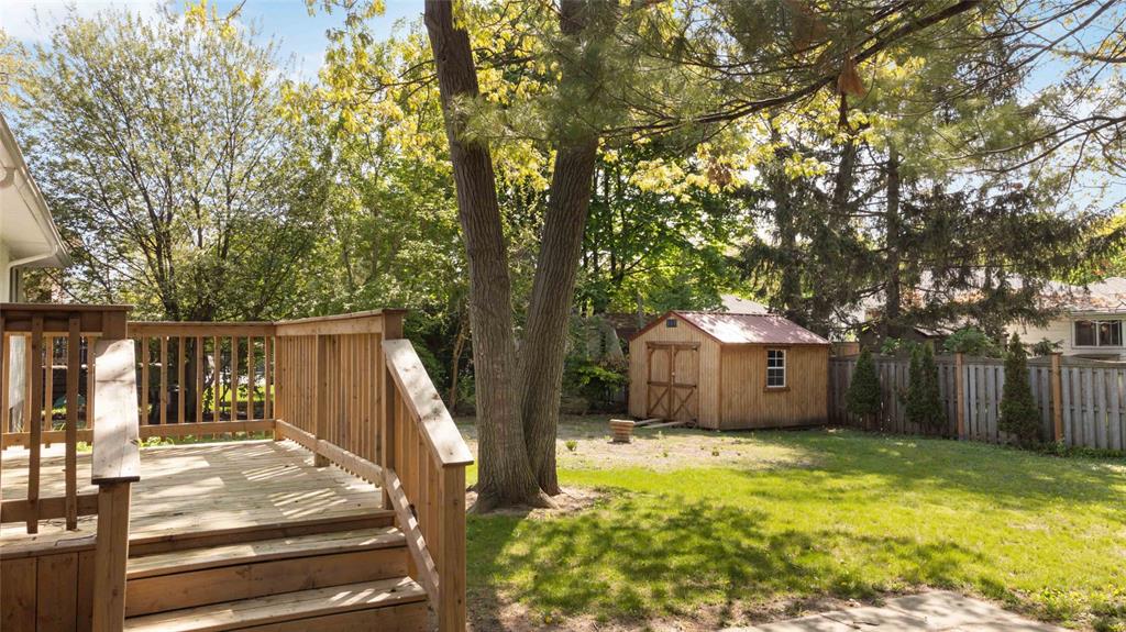 831 CATHCART Boulevard, Sarnia, Ontario, Canada