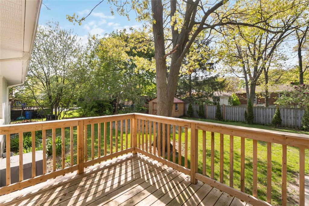 831 CATHCART Boulevard, Sarnia, Ontario, Canada