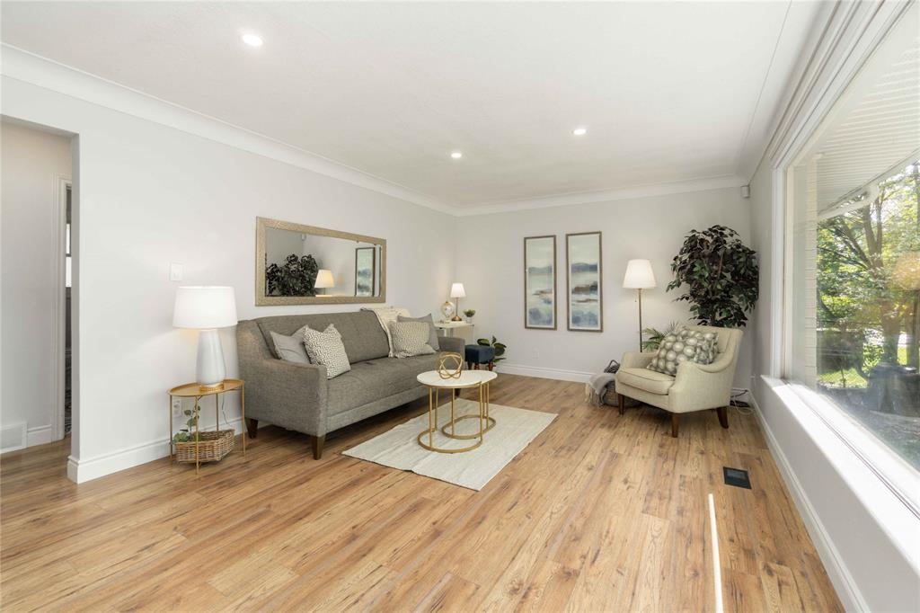 831 CATHCART Boulevard, Sarnia, Ontario, Canada