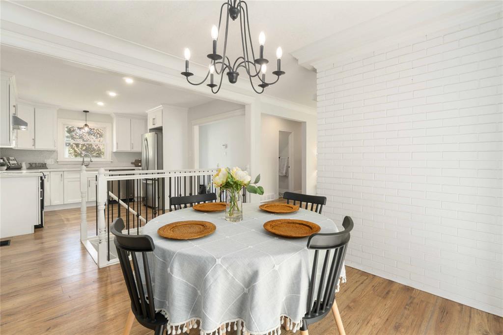 831 CATHCART Boulevard, Sarnia, Ontario, Canada