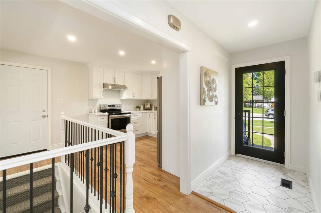 831 CATHCART Boulevard, Sarnia, Ontario, Canada