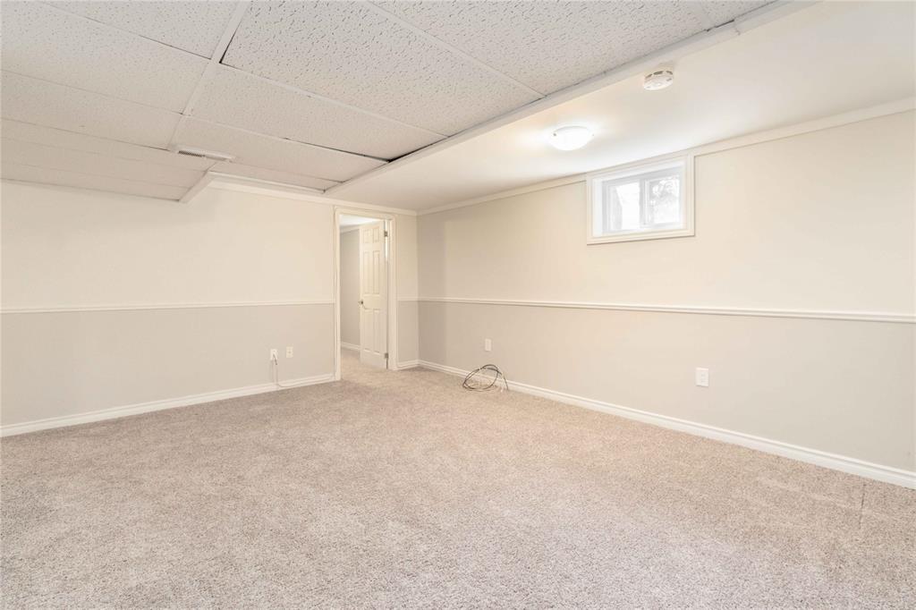 831 CATHCART Boulevard, Sarnia, Ontario, Canada