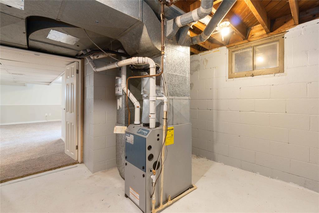 831 CATHCART Boulevard, Sarnia, Ontario, Canada