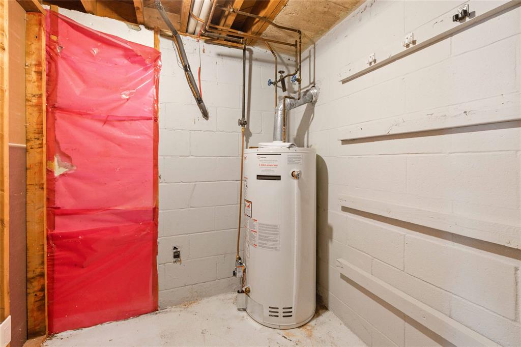 831 CATHCART Boulevard, Sarnia, Ontario, Canada