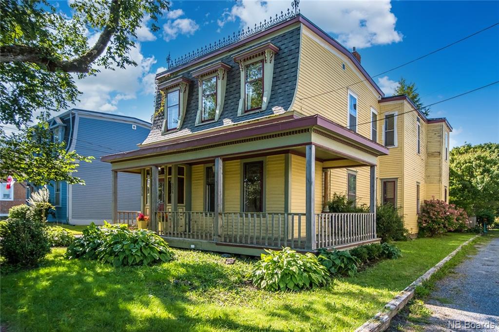 336-338 Dufferin Row, Saint John, New Brunswick, Canada