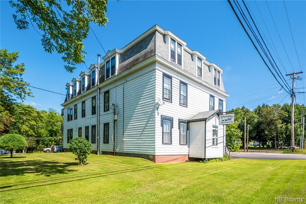 668 Main Street, Hampton, New Brunswick, Canada