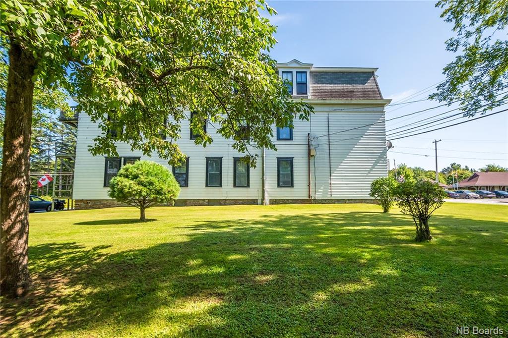 668 Main Street, Hampton, New Brunswick, Canada