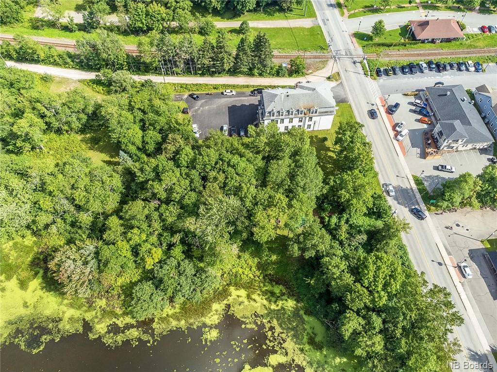 668 Main Street, Hampton, New Brunswick, Canada