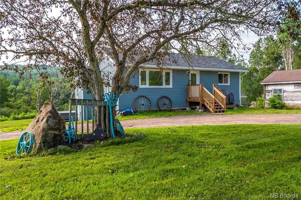 1718 Route 820, Upham, New Brunswick, Canada