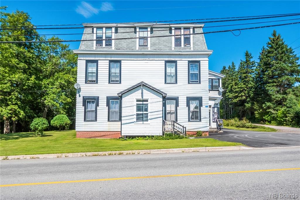 668 Main Street, Hampton, New Brunswick, Canada