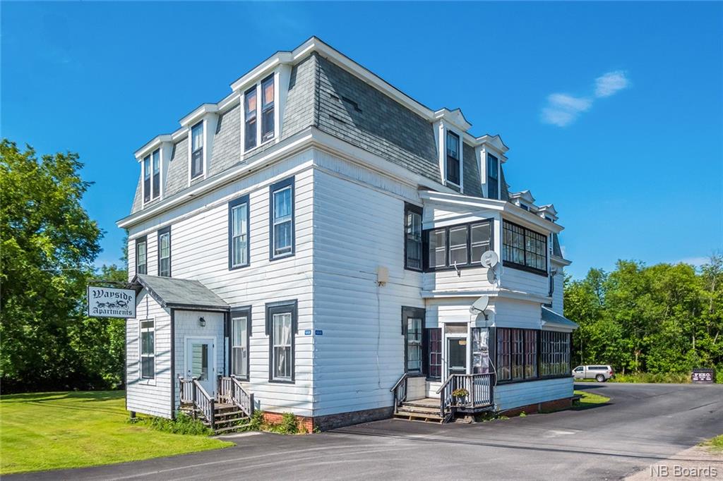 668 Main Street, Hampton, New Brunswick, Canada