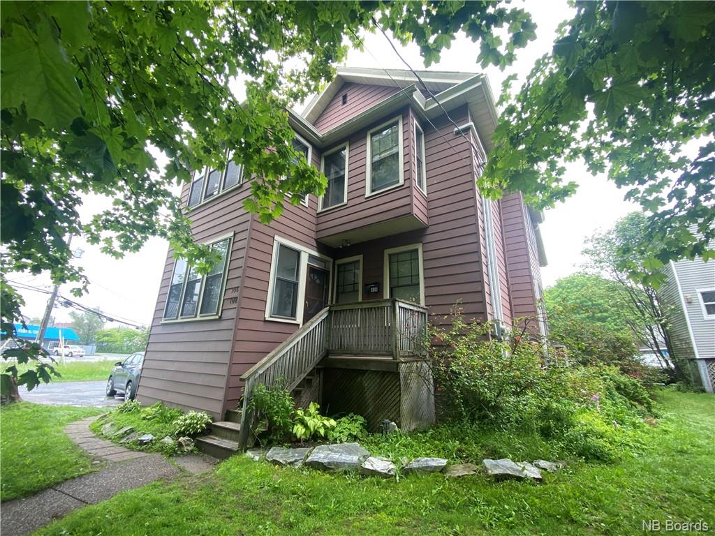 102-104 Lansdowne Avenue, Saint John, New Brunswick, Canada