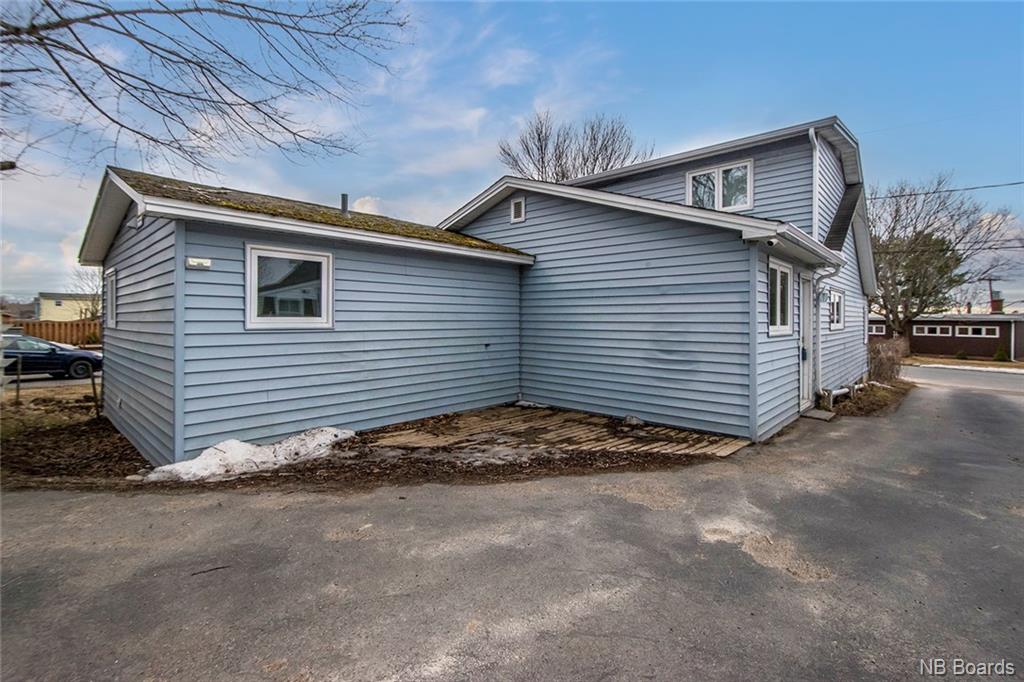 52 Pugsley Avenue, Saint John, New Brunswick, Canada