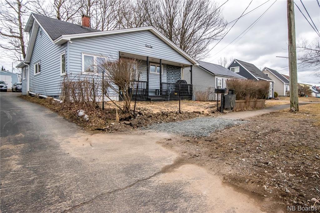 52 Pugsley Avenue, Saint John, New Brunswick, Canada