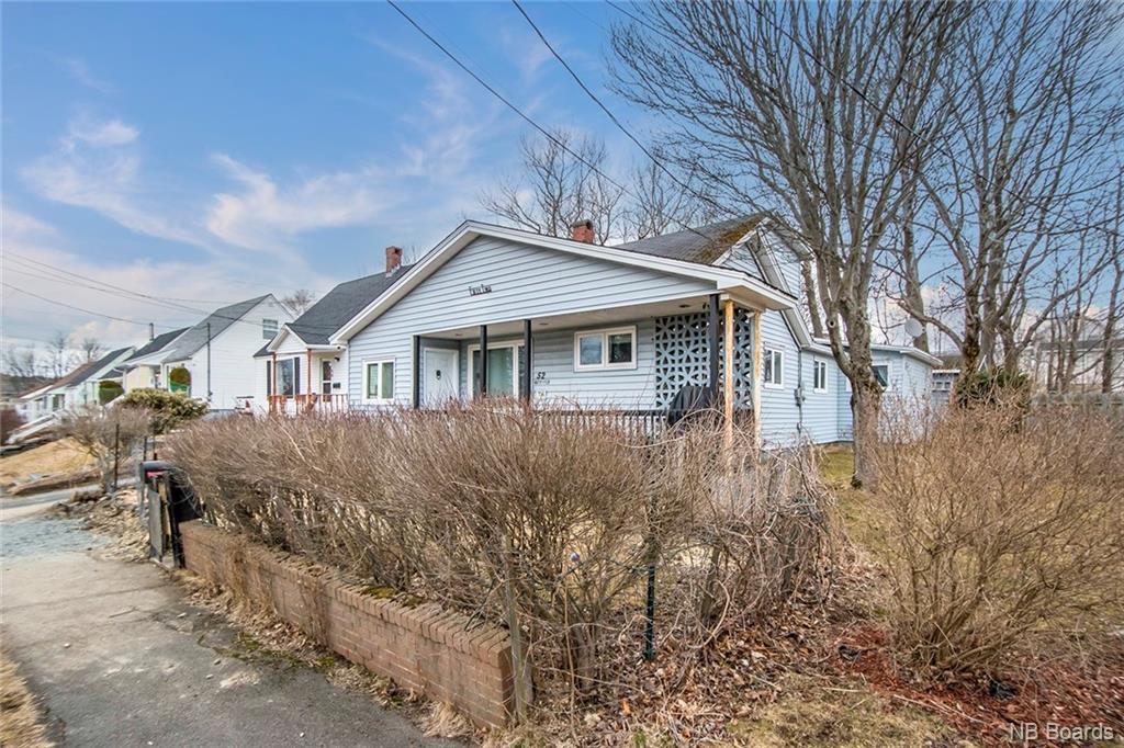 52 Pugsley Avenue, Saint John, New Brunswick, Canada