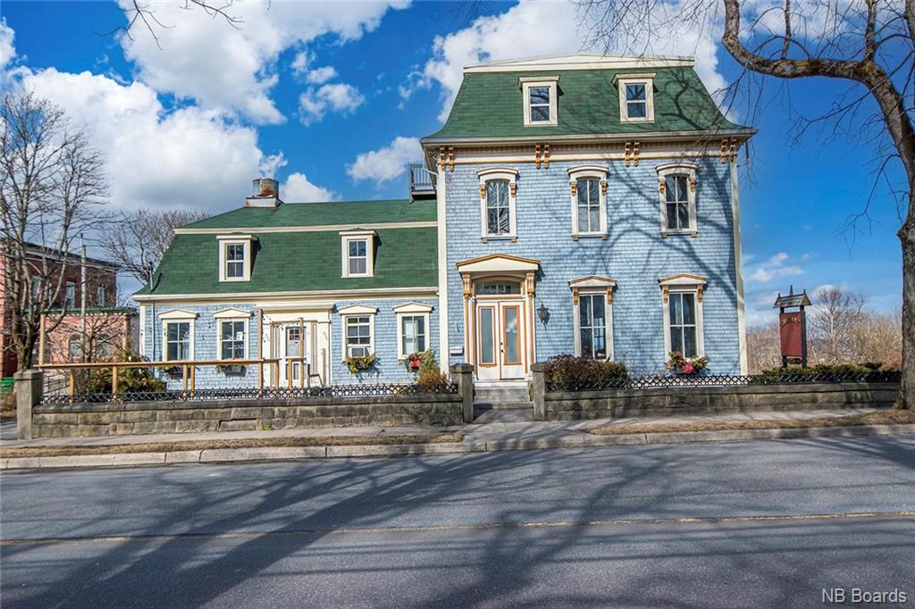 325 Lancaster Avenue, Saint John, New Brunswick, Canada