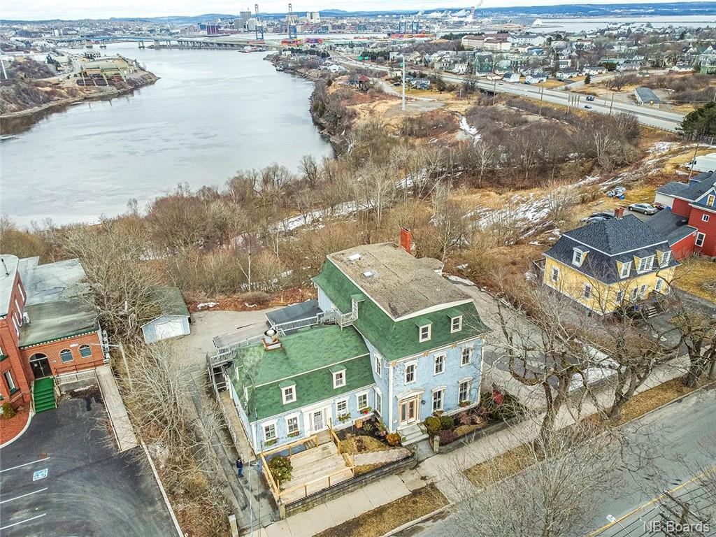 325 Lancaster Avenue, Saint John, New Brunswick, Canada