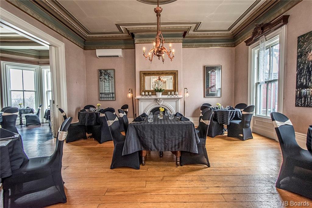 325 Lancaster Avenue, Saint John, New Brunswick, Canada