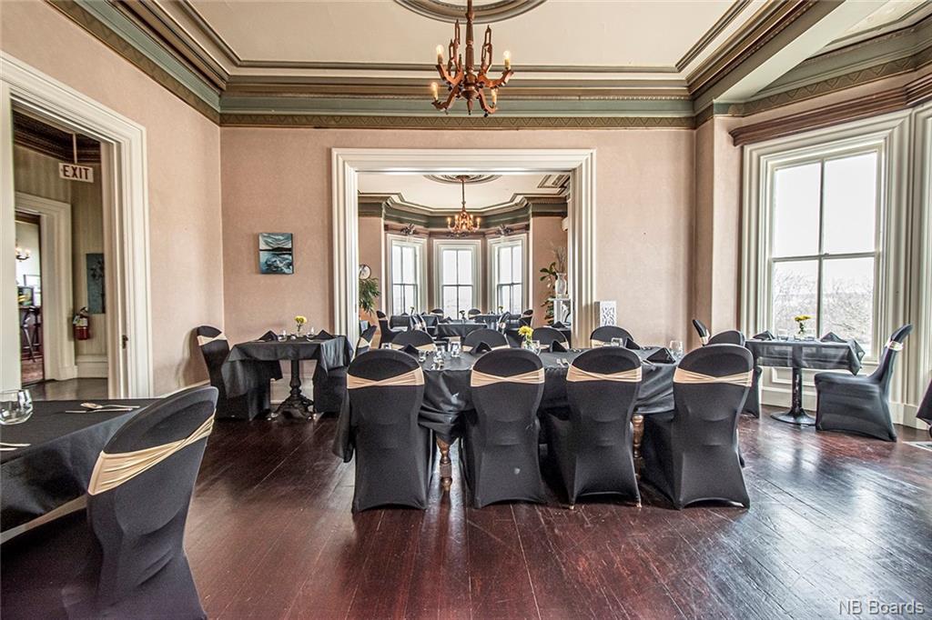 325 Lancaster Avenue, Saint John, New Brunswick, Canada