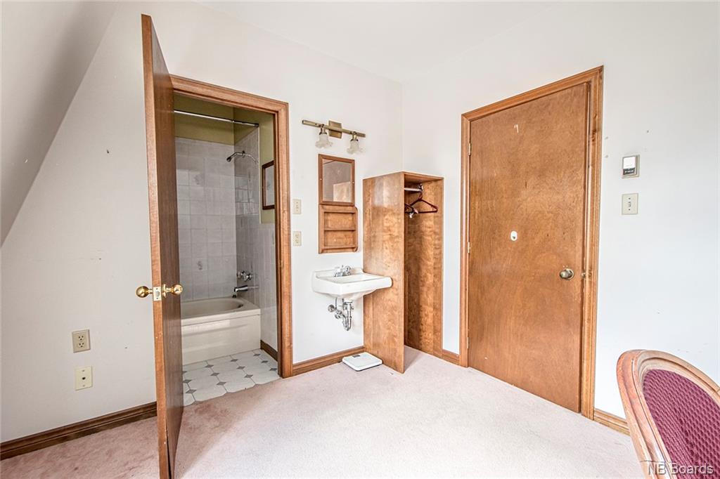 325 Lancaster Avenue, Saint John, New Brunswick, Canada