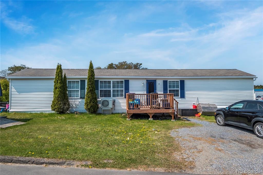 17 Lake Drive, Saint John, New Brunswick, Canada