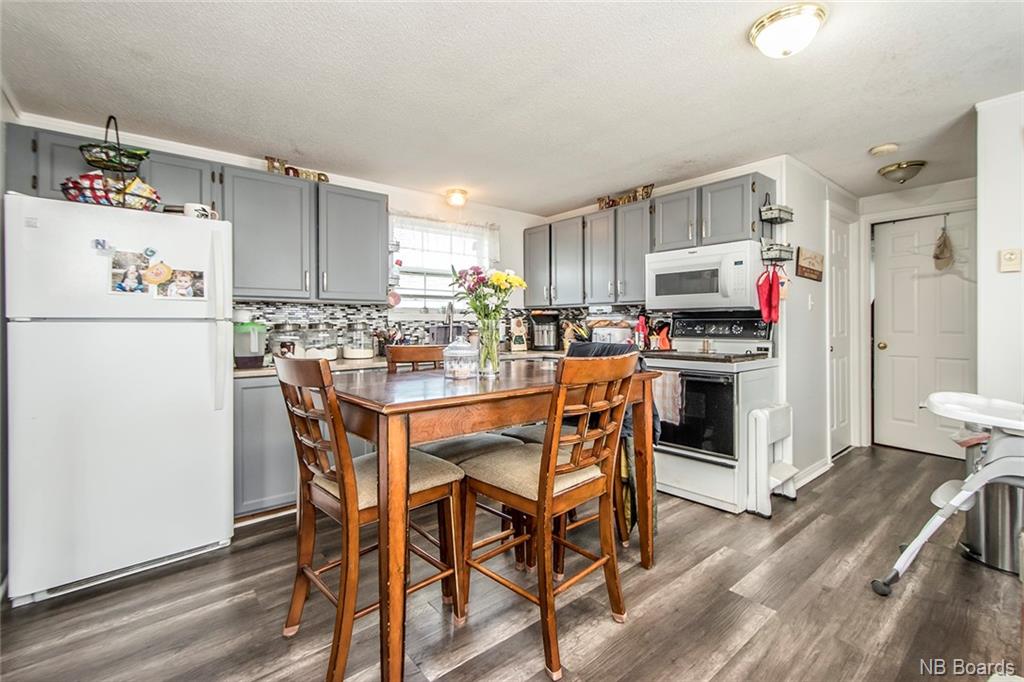 17 Lake Drive, Saint John, New Brunswick, Canada