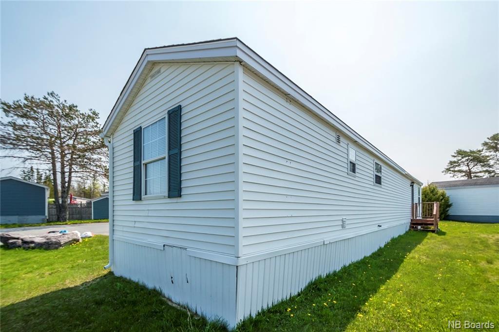 17 Lake Drive, Saint John, New Brunswick, Canada