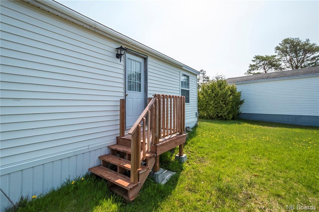 17 Lake Drive, Saint John, New Brunswick, Canada