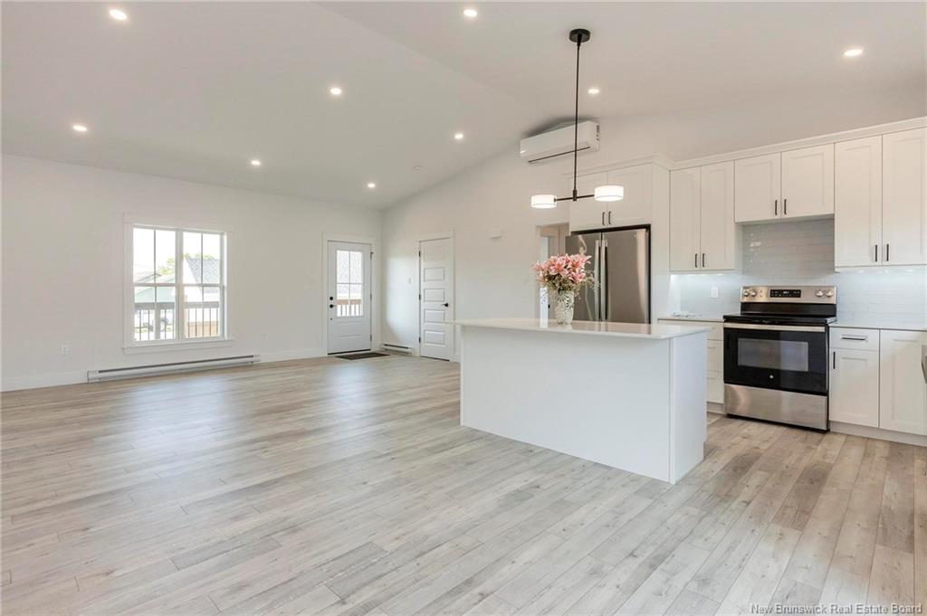 44 Ella Crescent, Hampton, New Brunswick, Canada